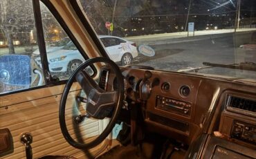 Chevrolet-G30-1985-8