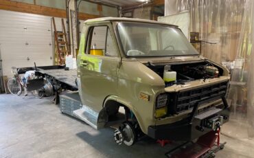 Chevrolet-G30-Van-1979-Van-Camper-25