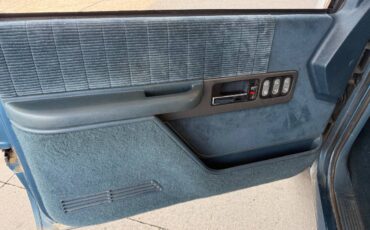 Chevrolet-Gmt-400-12-ton-nominal-1992-grey-13