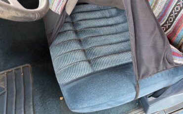 Chevrolet-Gmt-400-12-ton-nominal-1992-grey-17