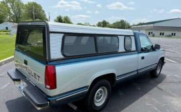 Chevrolet-Gmt-400-12-ton-nominal-1992-grey-7