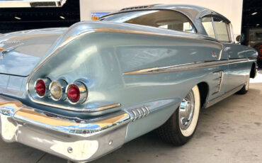 Chevrolet-Impala-1958-Coupe-13