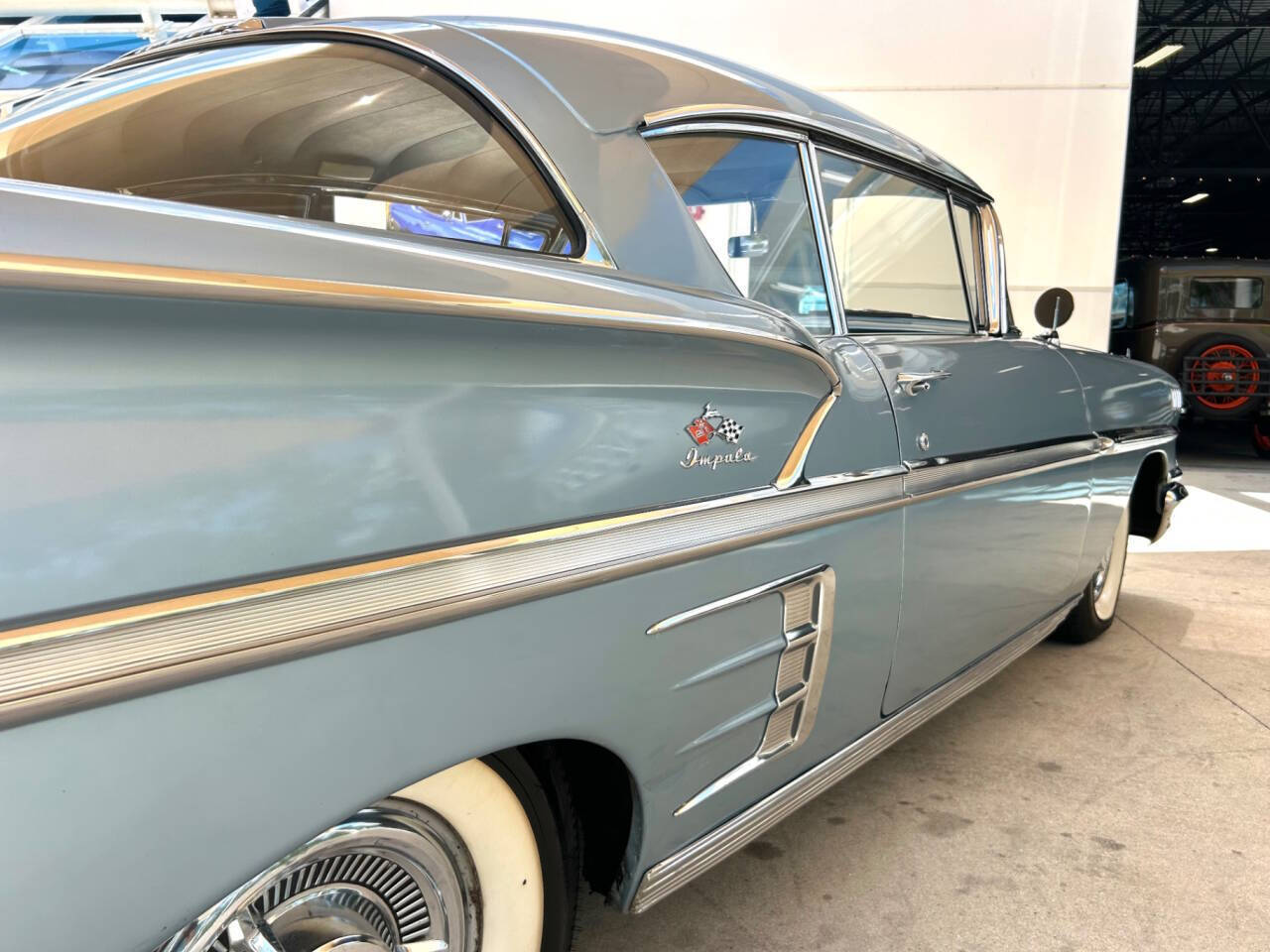 Chevrolet-Impala-1958-Coupe-14