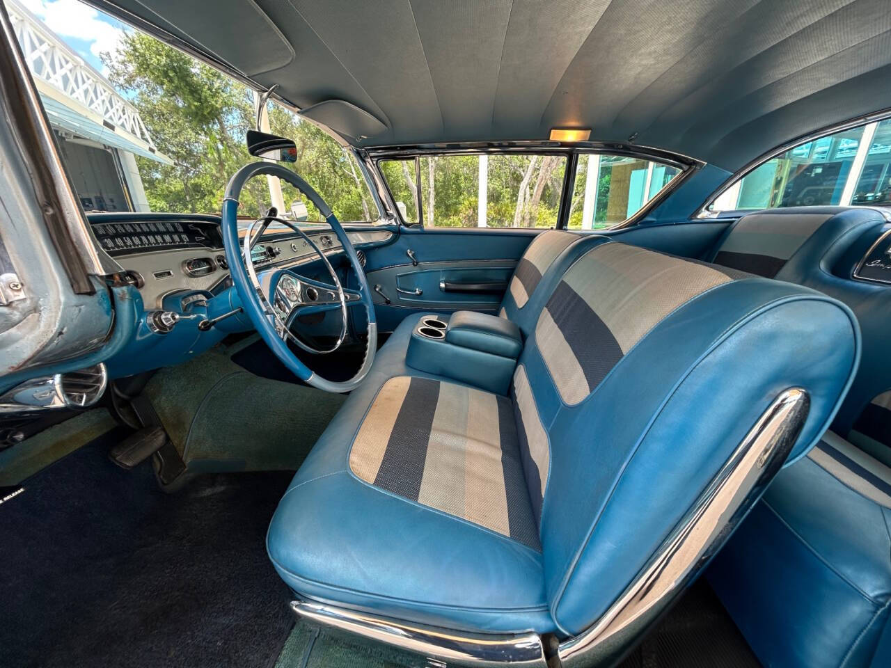 Chevrolet-Impala-1958-Coupe-21