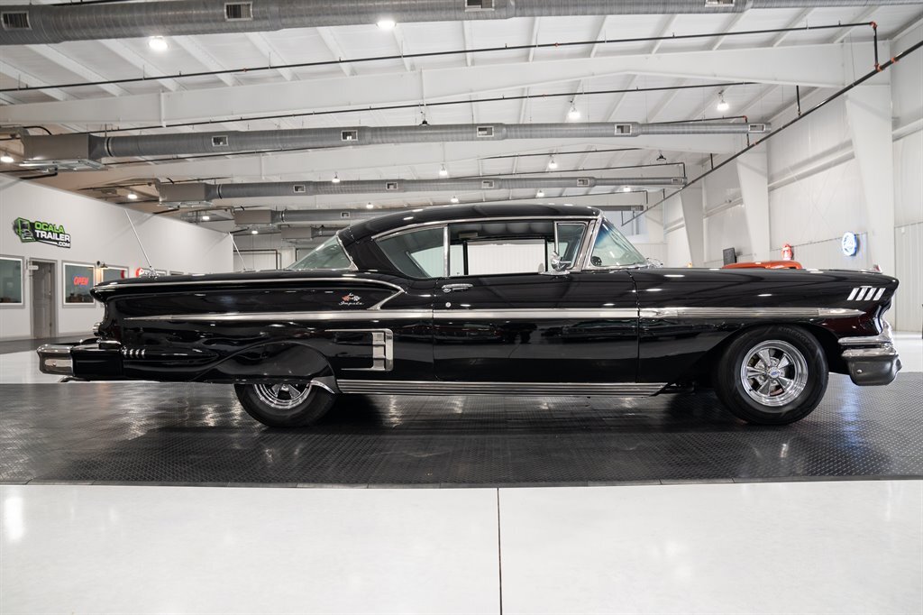 Chevrolet-Impala-1958-Hardtop-Coupe-10