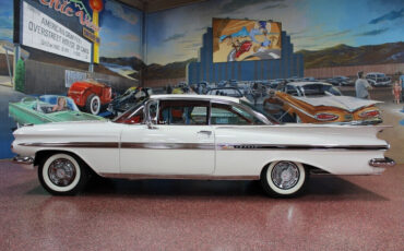Chevrolet-Impala-1959-Coupe-2