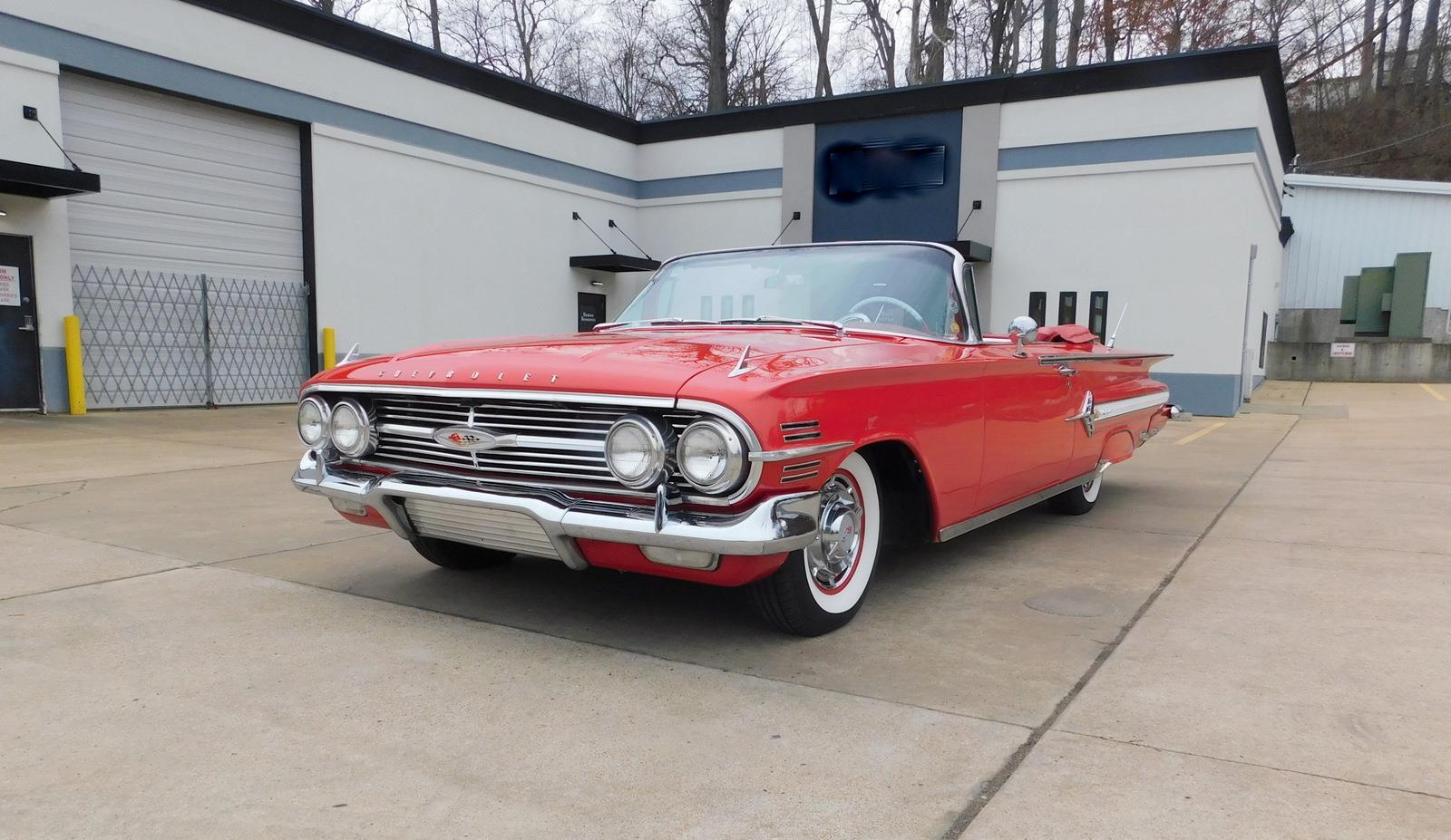 Chevrolet-Impala-1960-CONVERTIBLE-1