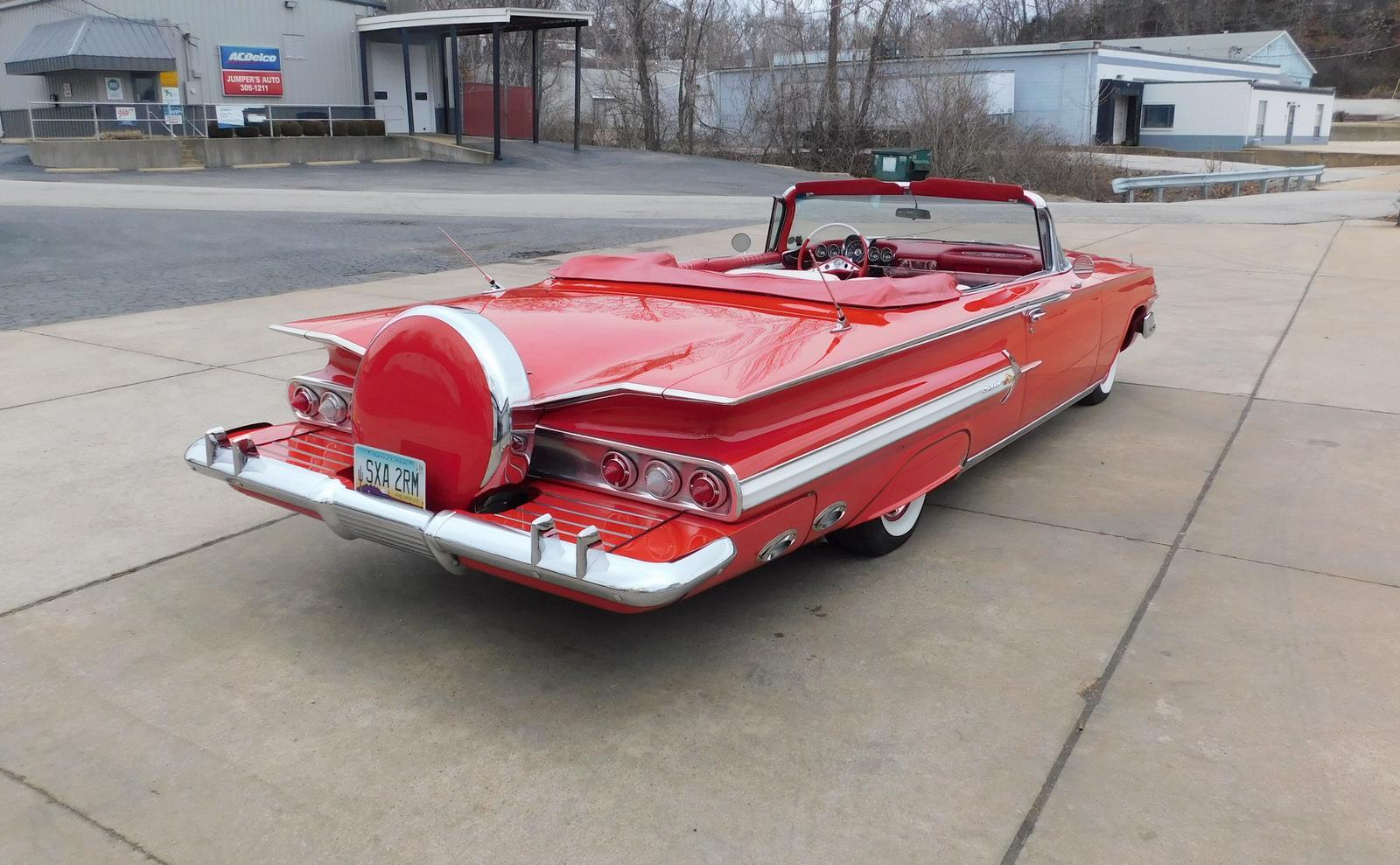 Chevrolet-Impala-1960-CONVERTIBLE-10
