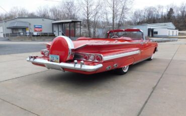 Chevrolet-Impala-1960-CONVERTIBLE-11