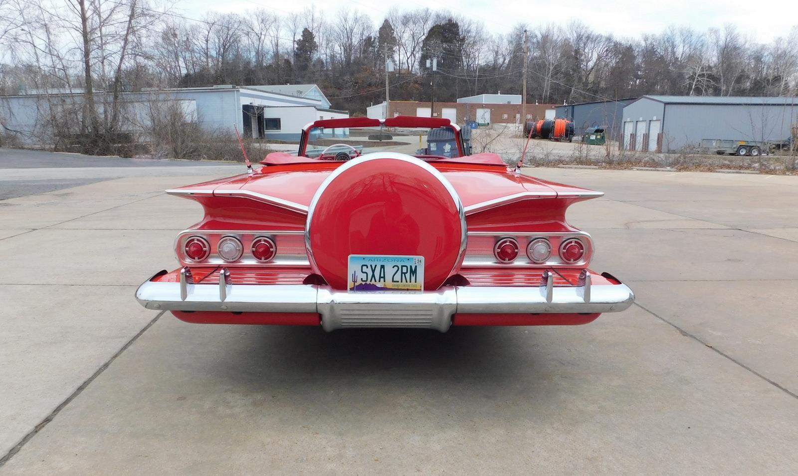Chevrolet-Impala-1960-CONVERTIBLE-13