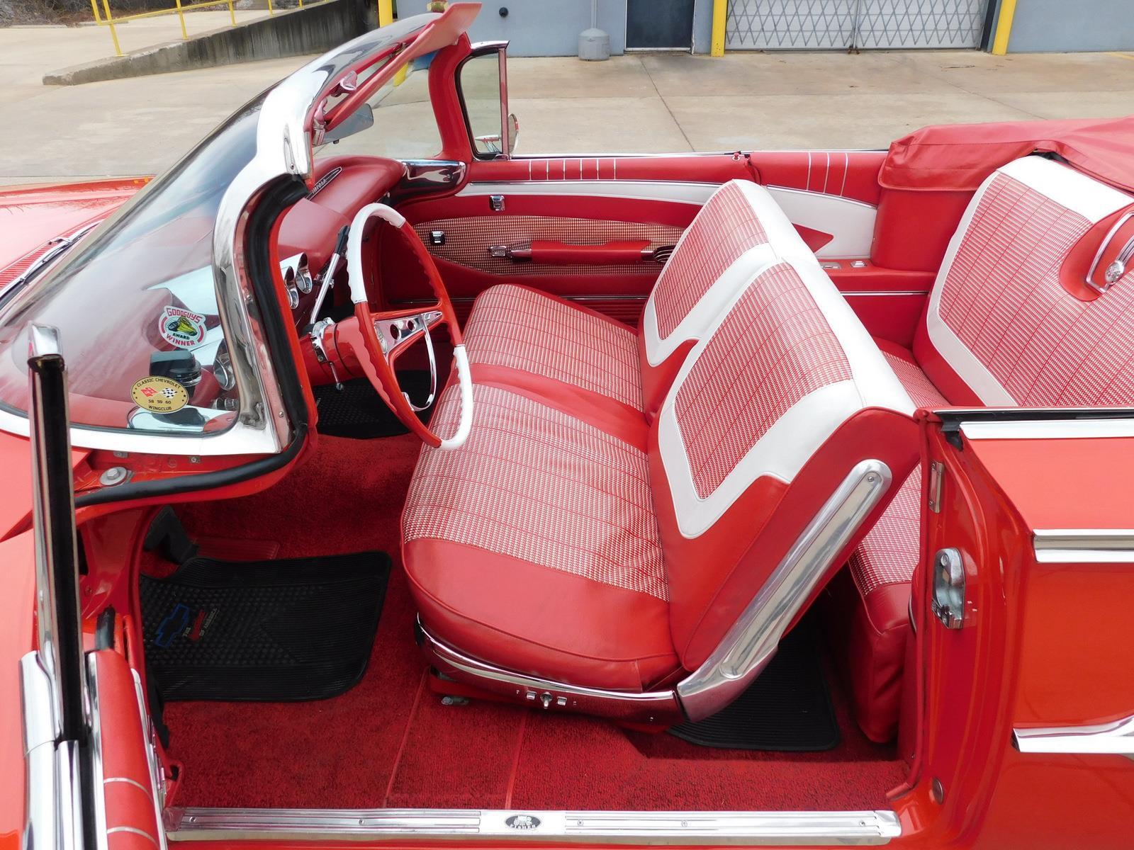 Chevrolet-Impala-1960-CONVERTIBLE-24