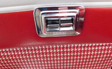 Chevrolet-Impala-1960-CONVERTIBLE-27