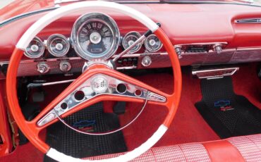 Chevrolet-Impala-1960-CONVERTIBLE-29