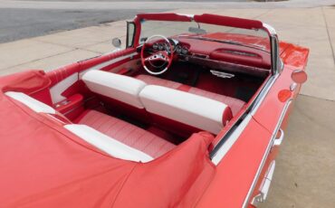 Chevrolet-Impala-1960-CONVERTIBLE-36