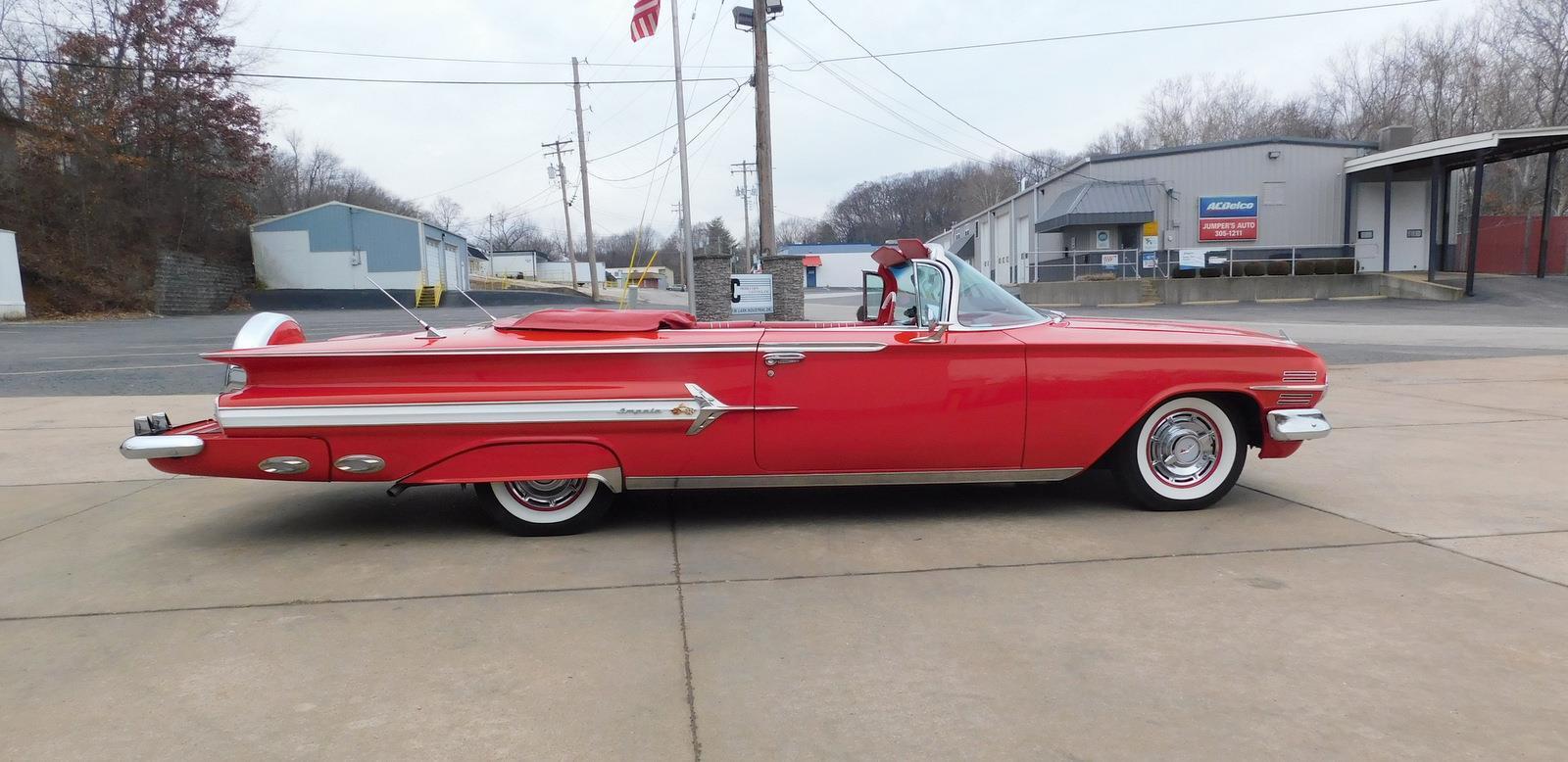 Chevrolet-Impala-1960-CONVERTIBLE-8