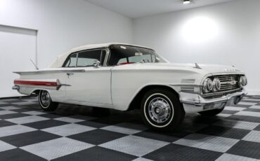 Chevrolet-Impala-1960-Convertible-1
