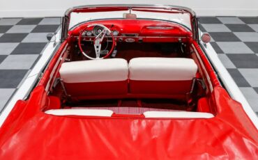 Chevrolet-Impala-1960-Convertible-19