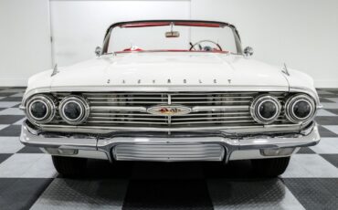 Chevrolet-Impala-1960-Convertible-2