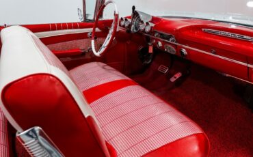 Chevrolet-Impala-1960-Convertible-21