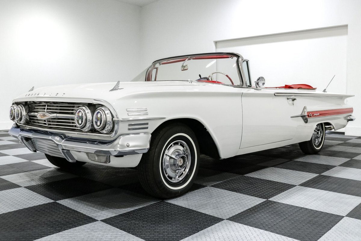 Chevrolet-Impala-1960-Convertible-3