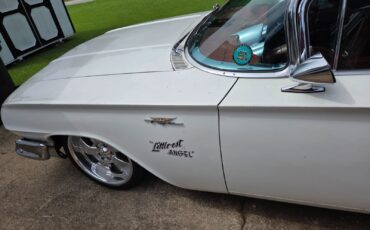 Chevrolet-Impala-1960-Coupe-11