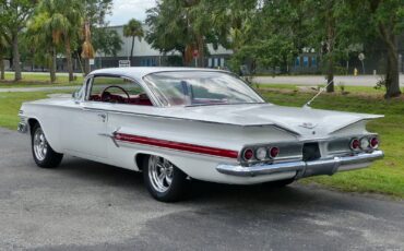 Chevrolet-Impala-1960-Coupe-11