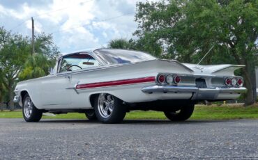 Chevrolet-Impala-1960-Coupe-13