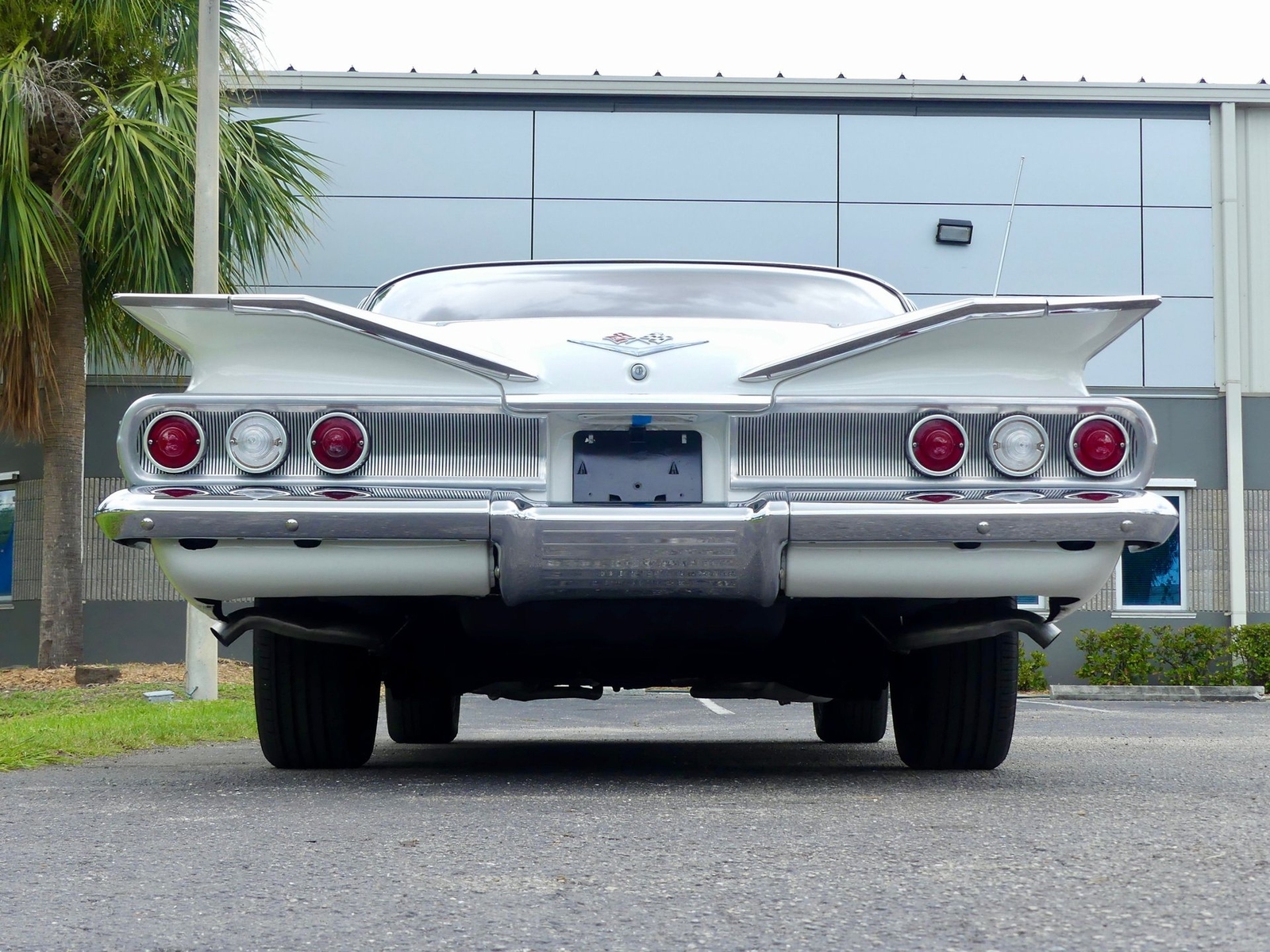Chevrolet-Impala-1960-Coupe-16