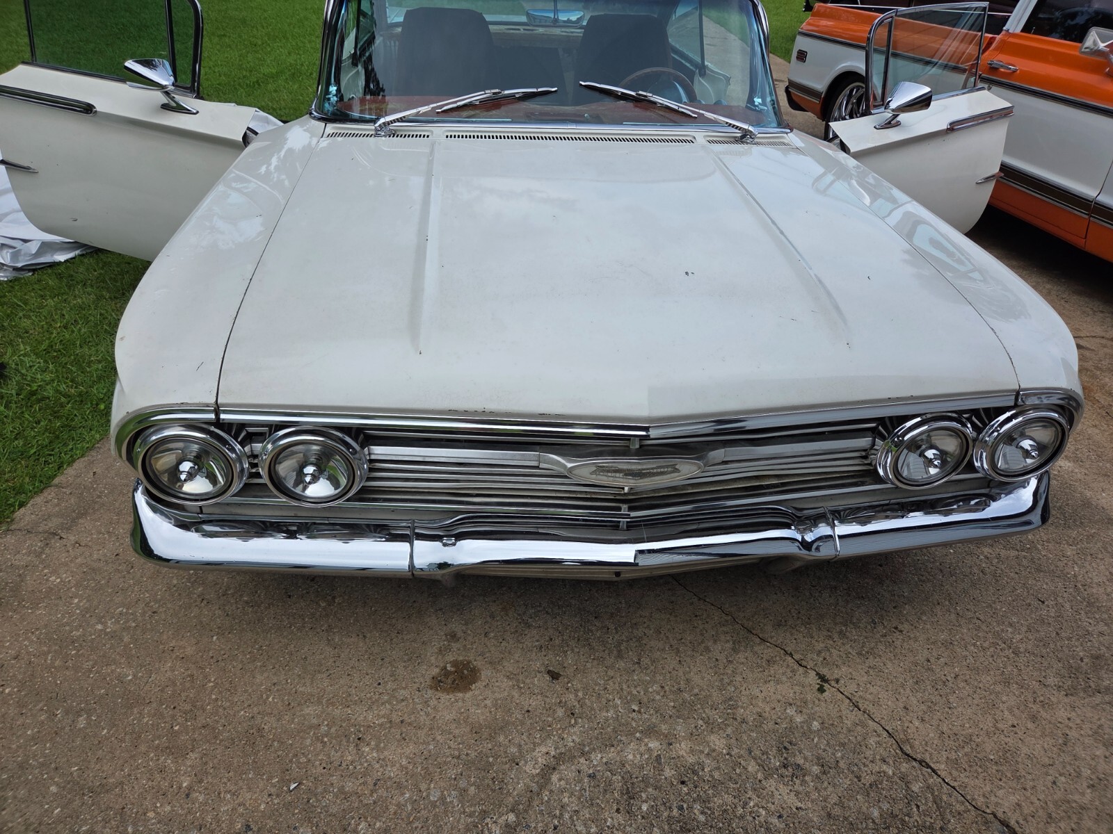 Chevrolet-Impala-1960-Coupe-23