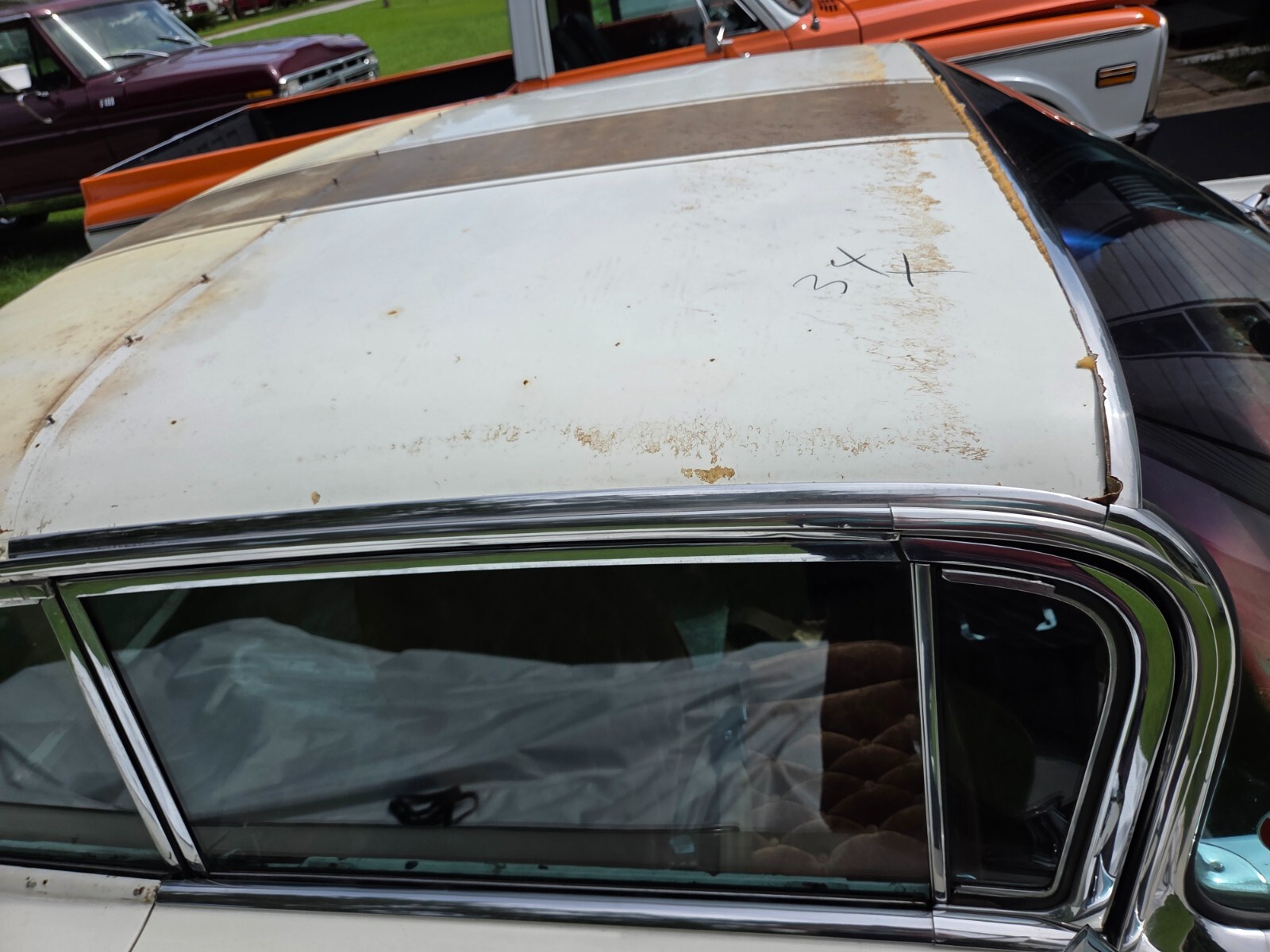 Chevrolet-Impala-1960-Coupe-4