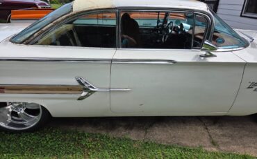 Chevrolet-Impala-1960-Coupe-5