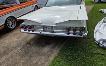 Chevrolet-Impala-1960-Coupe-7