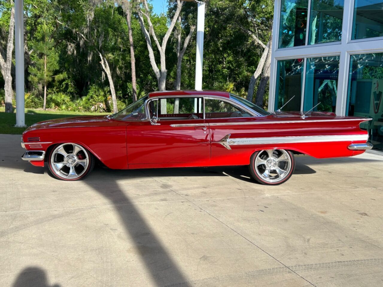 Chevrolet-Impala-1960-Wagon-10