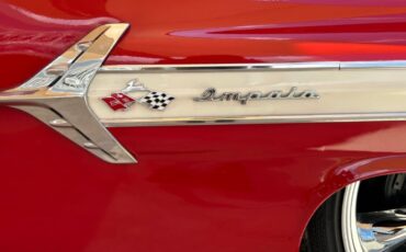 Chevrolet-Impala-1960-Wagon-10