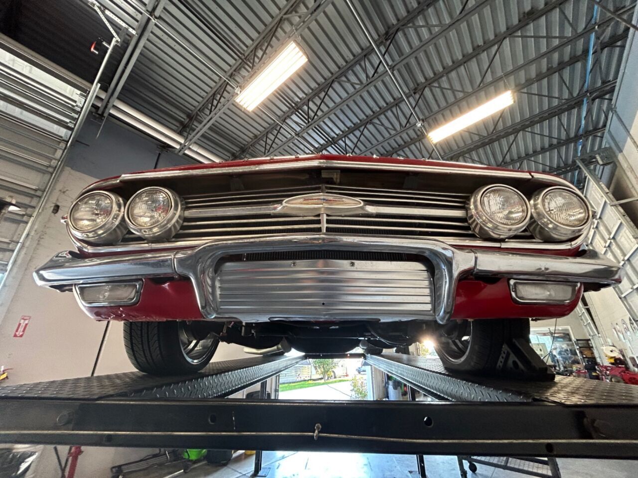 Chevrolet-Impala-1960-Wagon-38