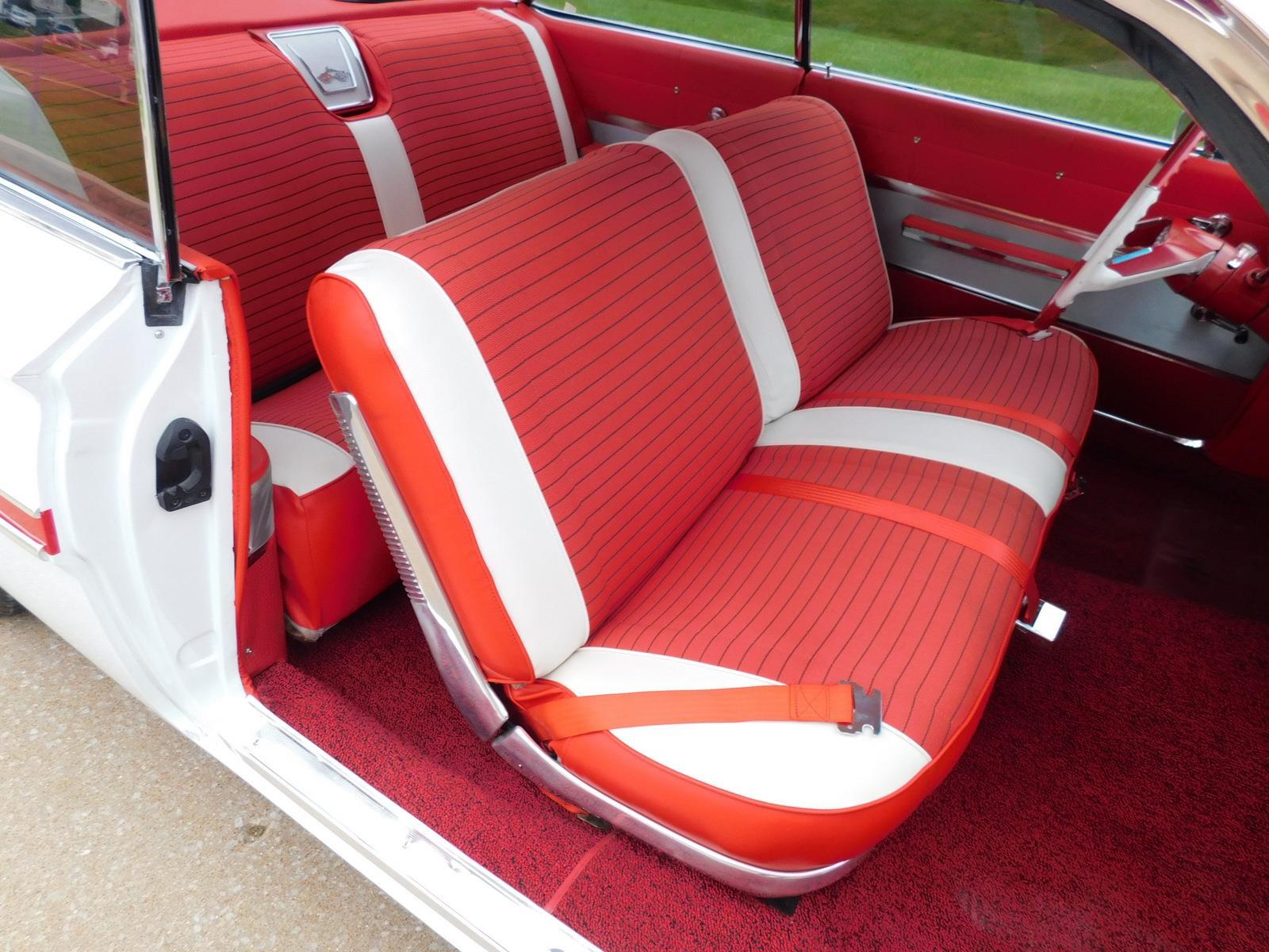 Chevrolet-Impala-1961-12