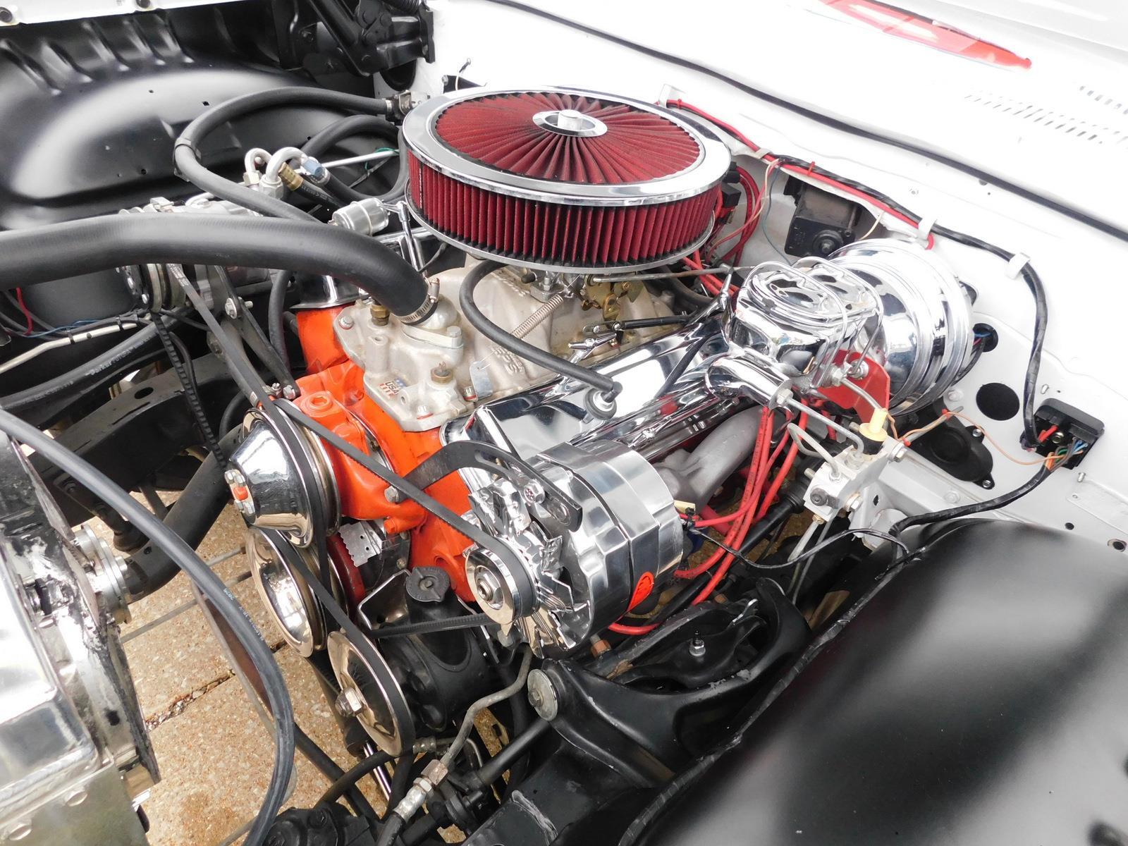Chevrolet-Impala-1961-2