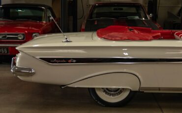 Chevrolet-Impala-1961-2-Door-Convertible-1