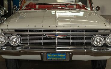 Chevrolet-Impala-1961-2-Door-Convertible-14