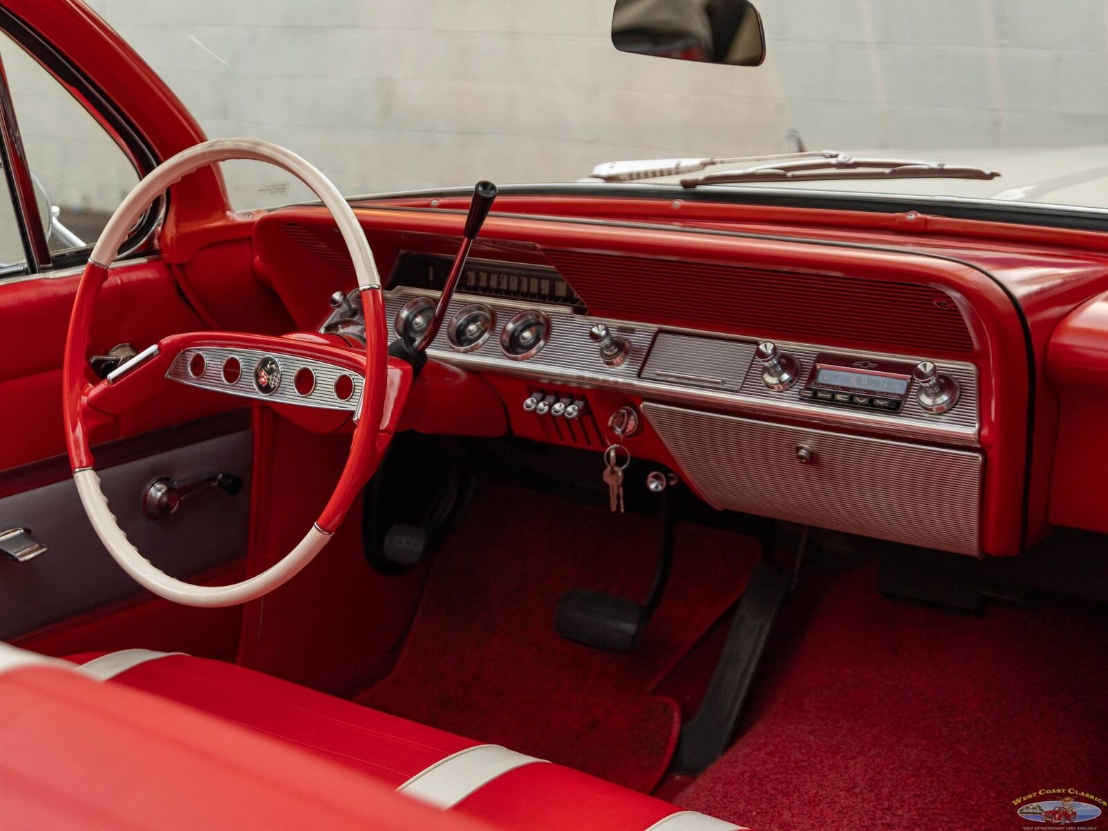 Chevrolet-Impala-1961-2-Door-Convertible-39