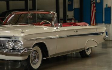Chevrolet-Impala-1961-2-Door-Convertible-8