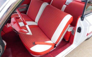 Chevrolet-Impala-1961-37