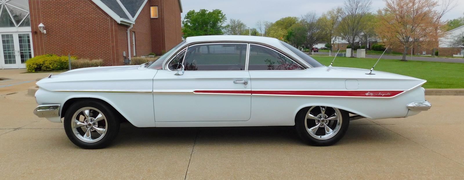 Chevrolet-Impala-1961-7
