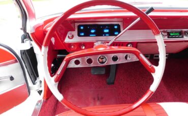 Chevrolet-Impala-1961-9