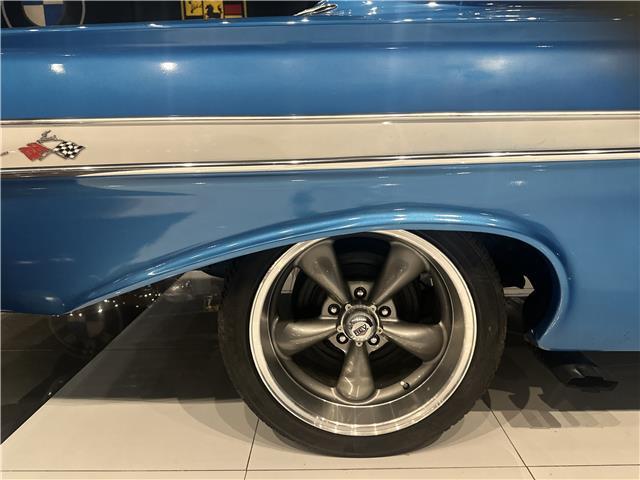 Chevrolet-Impala-1961-Coupe-17