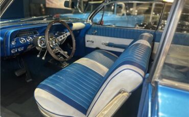 Chevrolet-Impala-1961-Coupe-20
