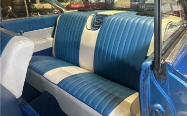 Chevrolet-Impala-1961-Coupe-21