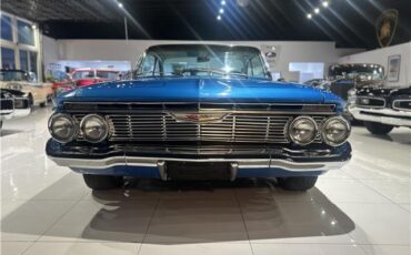 Chevrolet-Impala-1961-Coupe-5