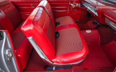 Chevrolet-Impala-1962-2-Door-12