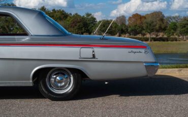 Chevrolet-Impala-1962-2-Door-25